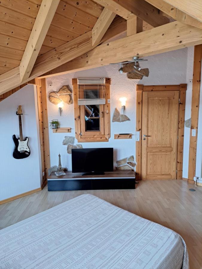 Stebach Steewer Landhaus Gemuetliche Ferienwohnung Bis 6 Pers In Ruhiger Ortsrandlage מראה חיצוני תמונה