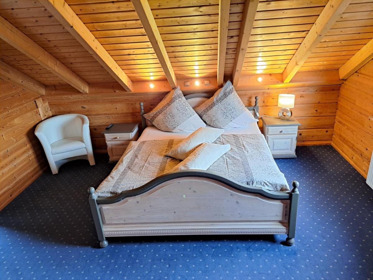 Stebach Steewer Landhaus Gemuetliche Ferienwohnung Bis 6 Pers In Ruhiger Ortsrandlage מראה חיצוני תמונה