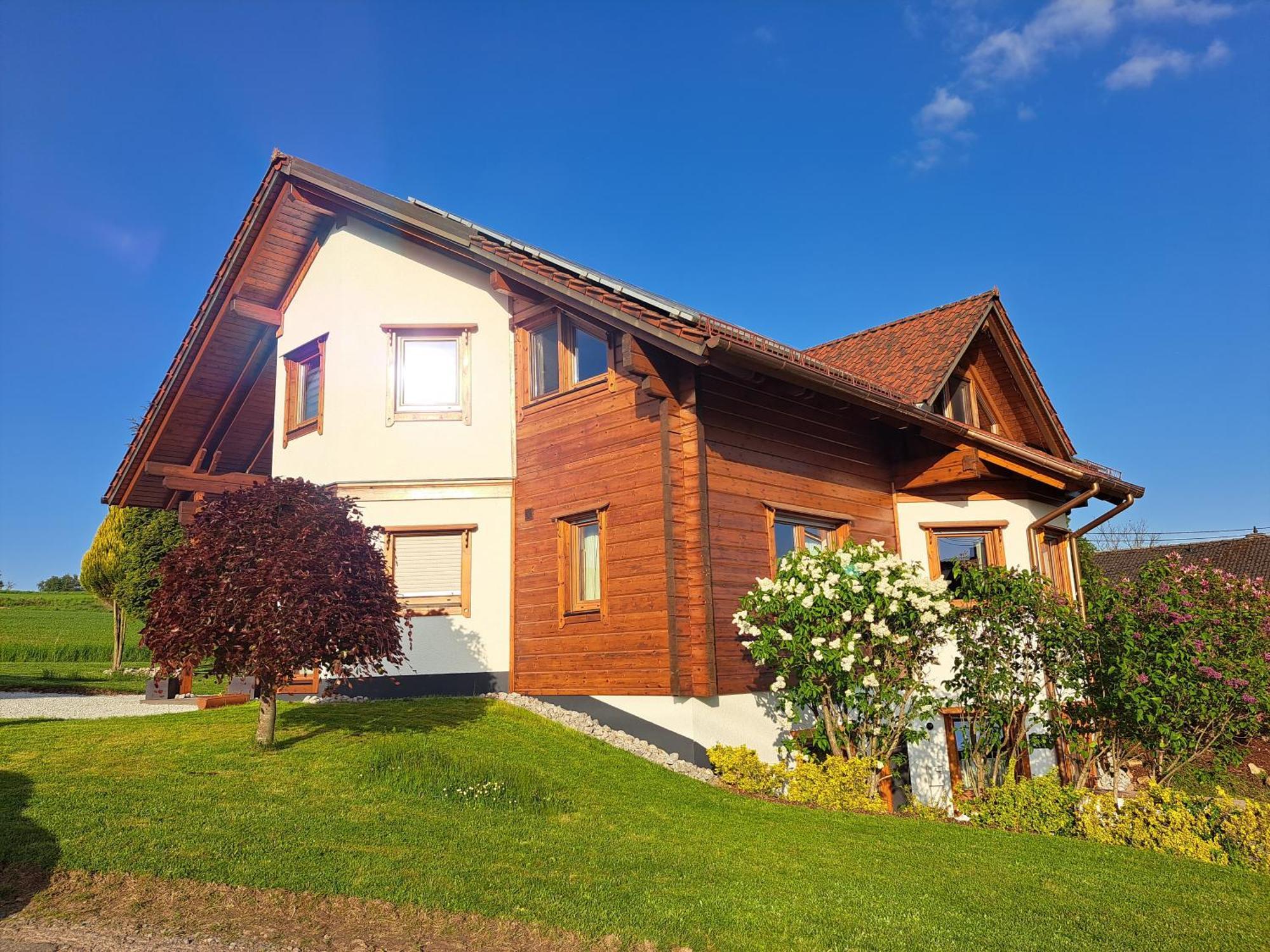 Stebach Steewer Landhaus Gemuetliche Ferienwohnung Bis 6 Pers In Ruhiger Ortsrandlage מראה חיצוני תמונה